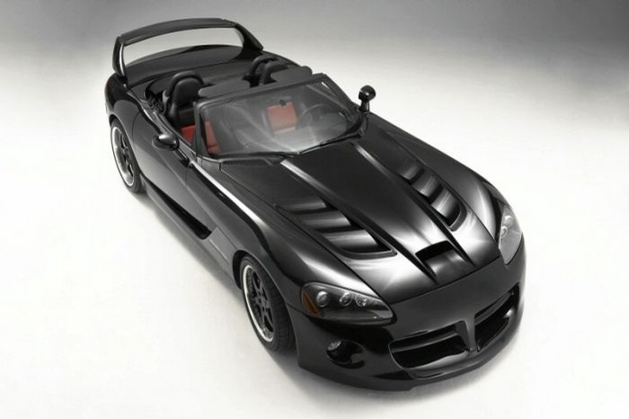 Brutální úprava Dodge Vipera.jpg